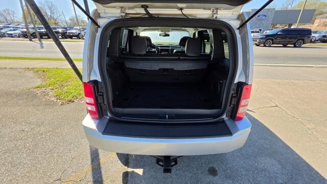 2012 Jeep Liberty in Cartersville, GA 30120 - 18117524 13