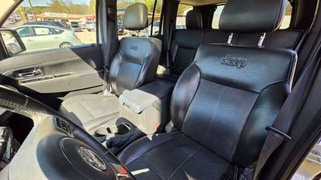 2012 Jeep Liberty in Cartersville, GA 30120 - 18117524 8