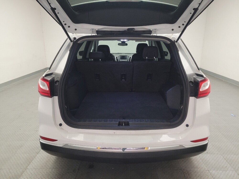 2020 Chevrolet Equinox in Montclair, CA 91763 - 18117527 29