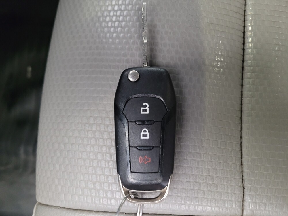 2016 Ford F150 in Riverside, CA 92504 - 18117532 32