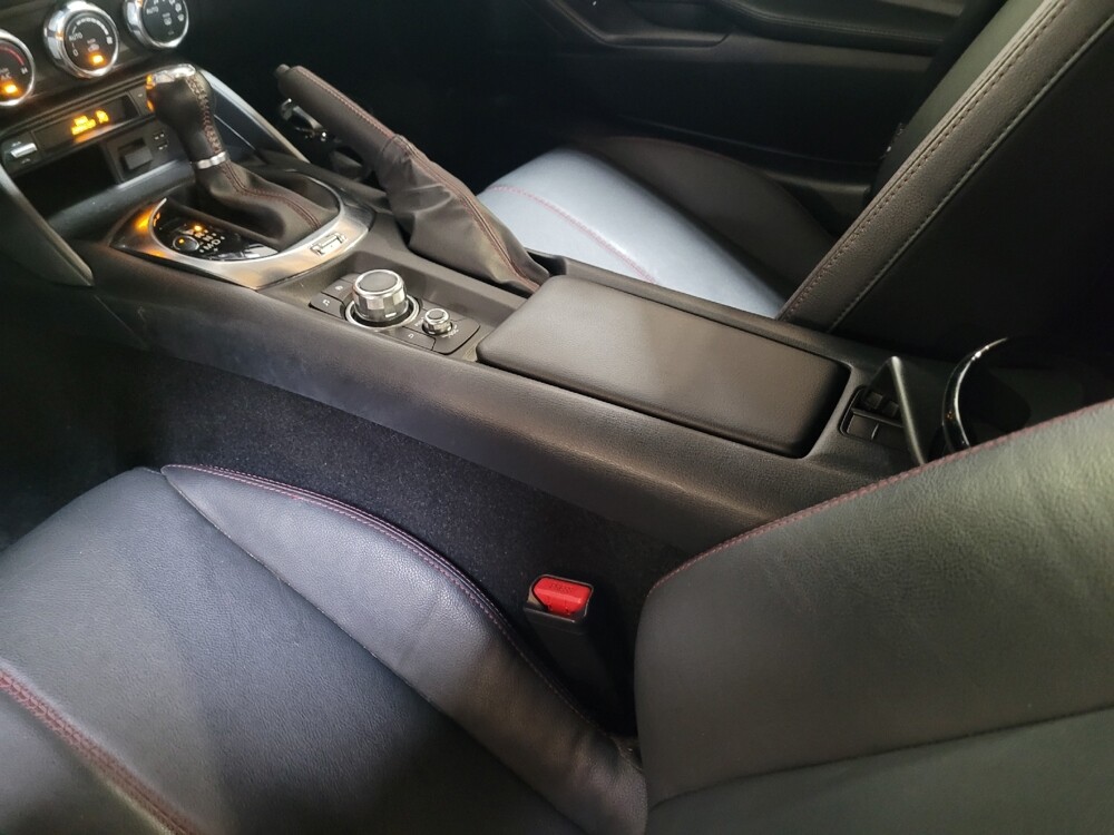 2019 MAZDA MX-5 Miata RF in Fresno, CA 93726 - 18117534 26