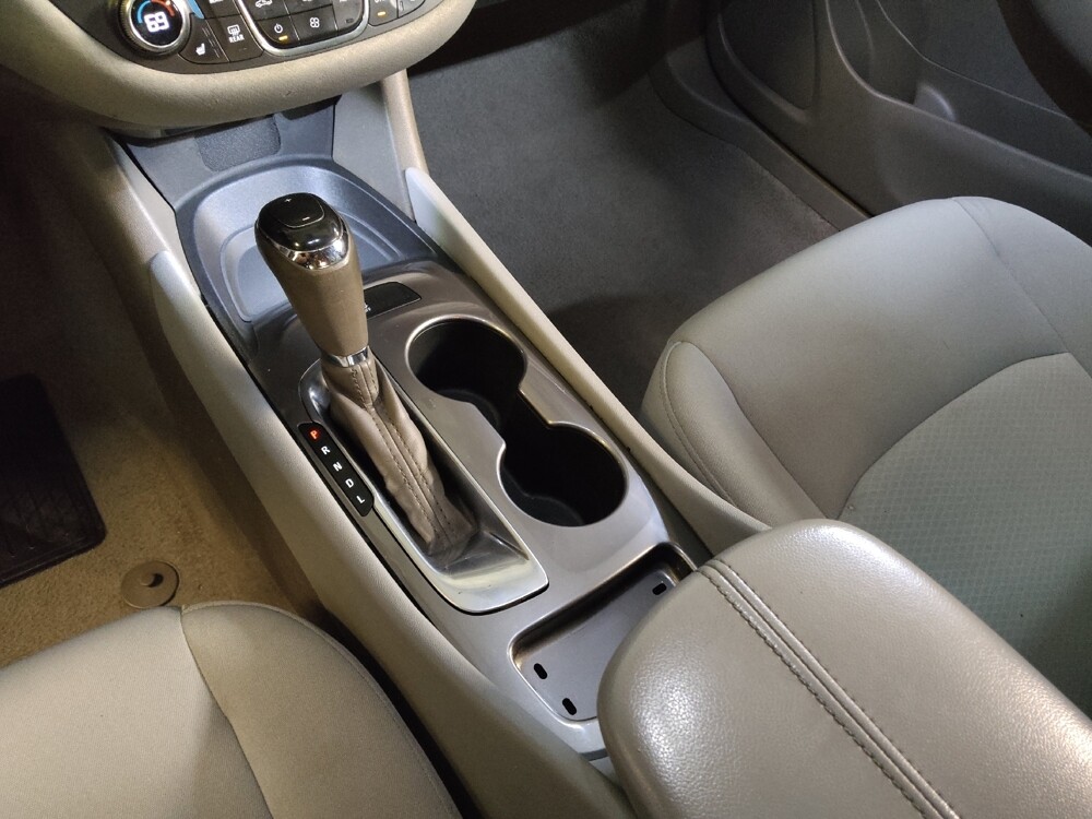 2019 Chevrolet Malibu in Raleigh, NC 27604 - 18117537 26