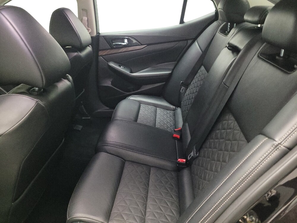 2017 Nissan Maxima in Downey, CA 90241 - 18117539 18