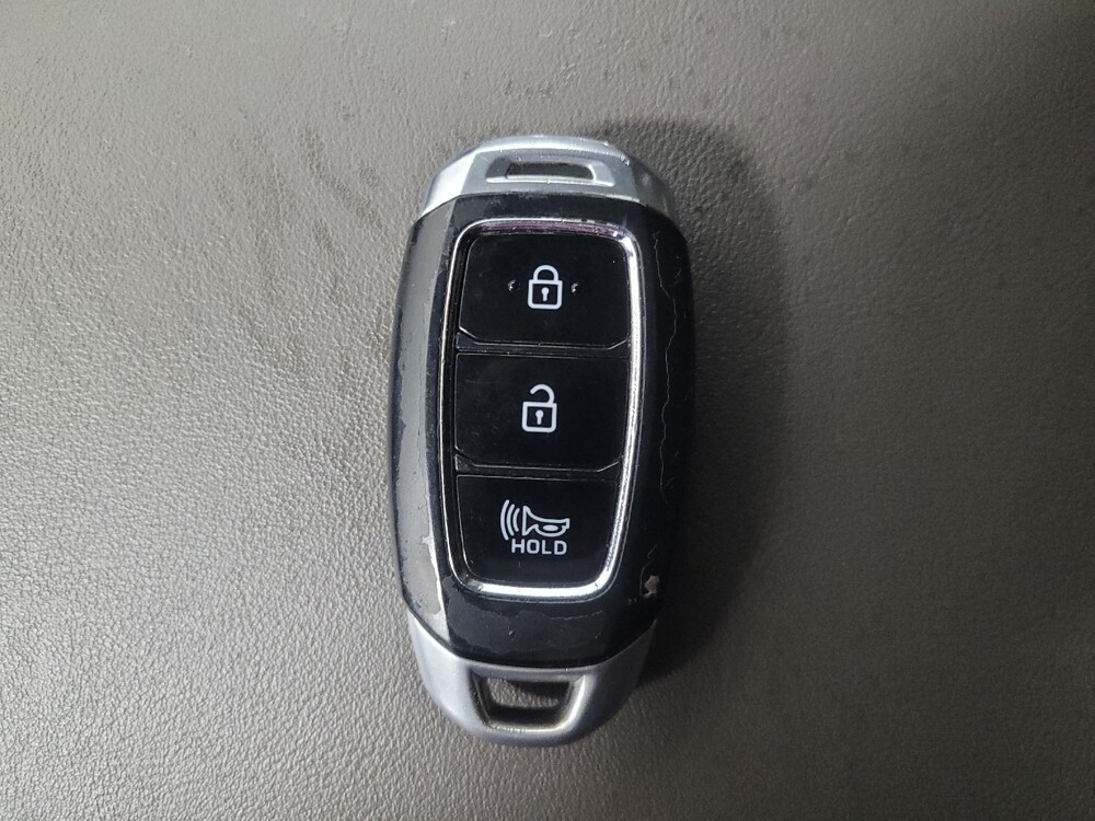 2020 Hyundai Santa Fe in Jackson, MS 39211 - 18117560 32