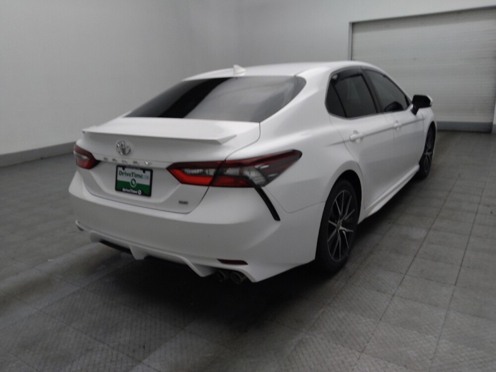 2021 Toyota Camry in Union City, GA 30291 - 18117562 9