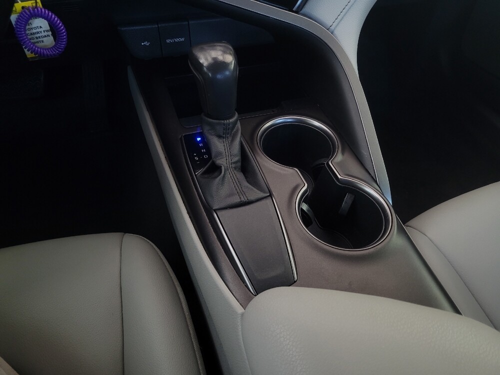 2021 Toyota Camry in Union City, GA 30291 - 18117562 26