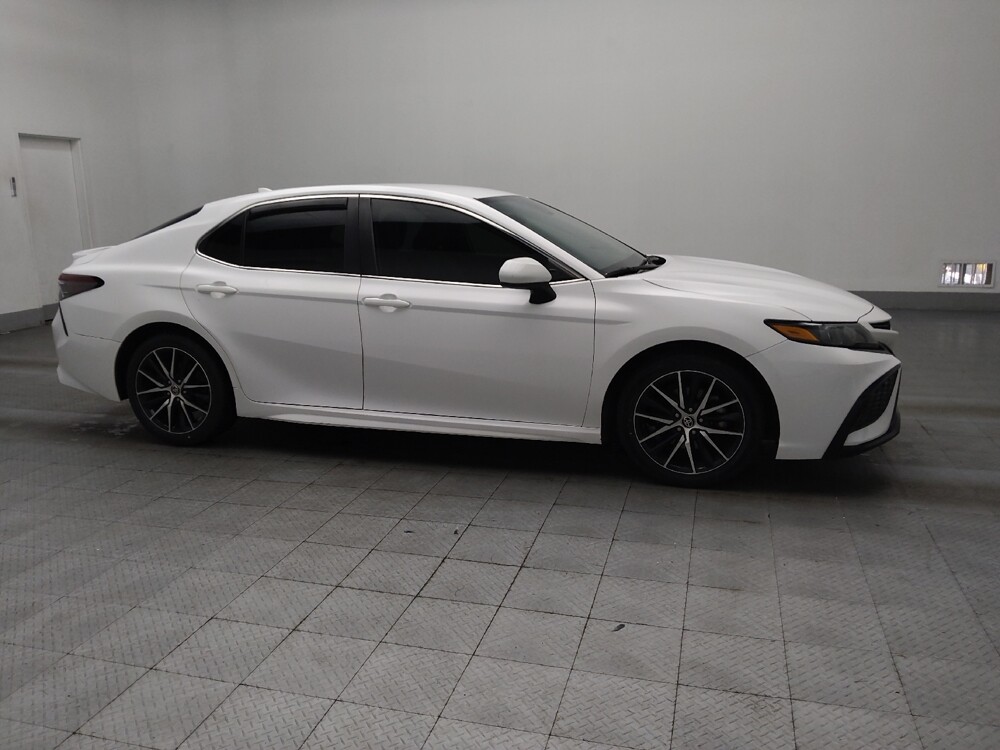 2021 Toyota Camry in Union City, GA 30291 - 18117562 11