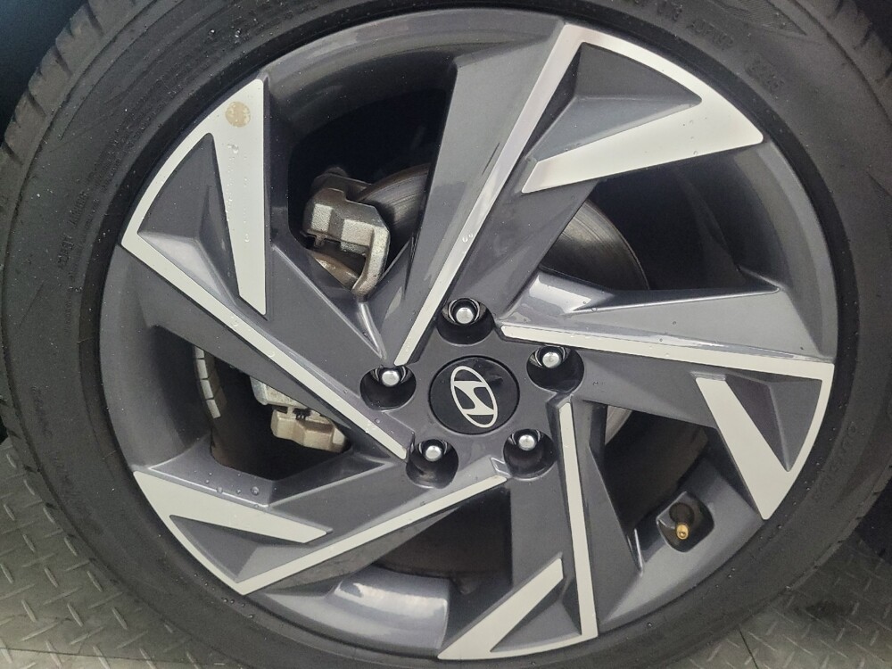 2024 Hyundai Elantra in Duluth, GA 30096 - 18117563 31