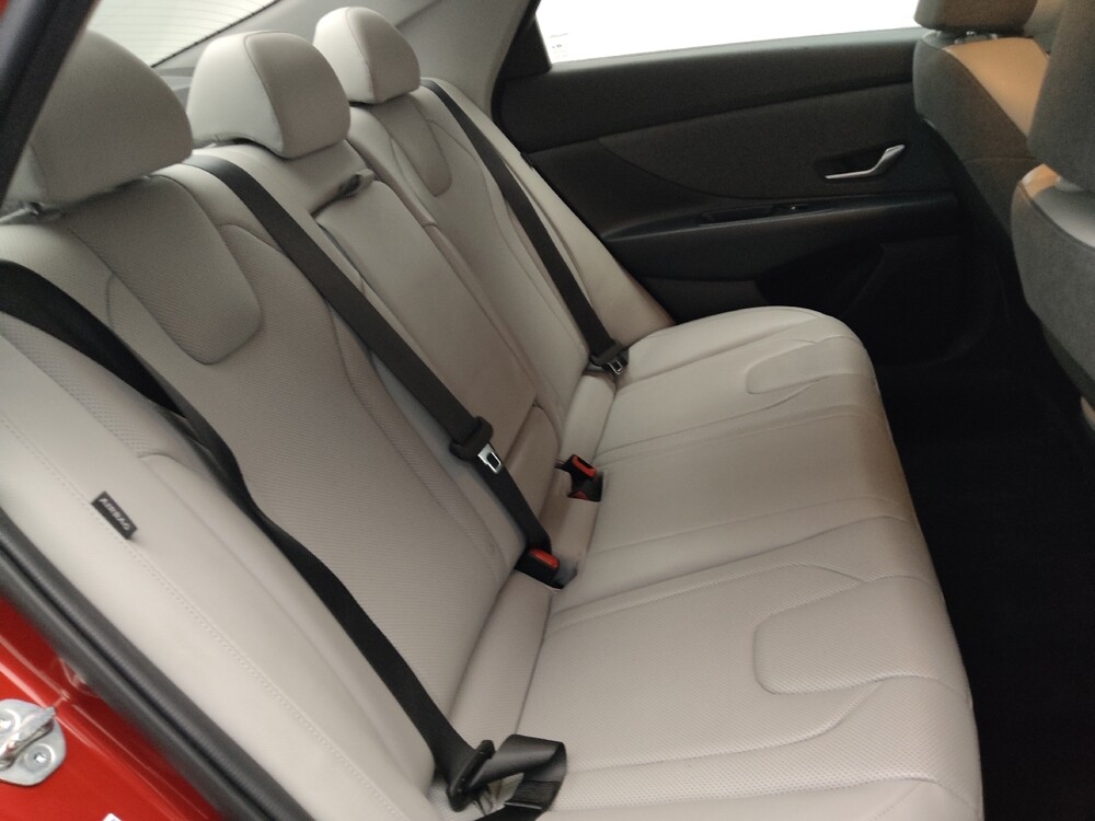 2024 Hyundai Elantra in Duluth, GA 30096 - 18117563 19