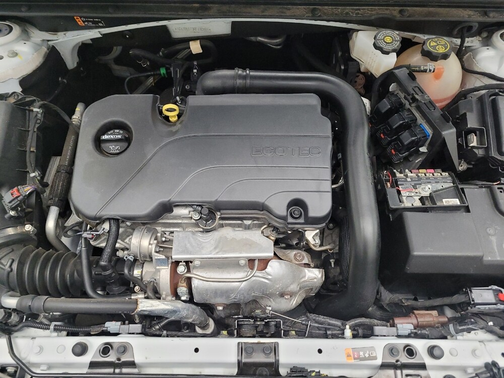 2024 Chevrolet Malibu in Lexington, KY 40509 - 18117567 30