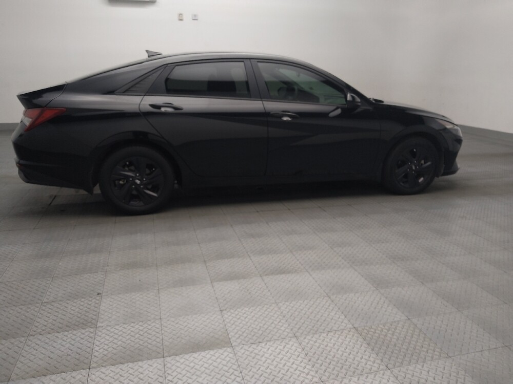 2023 Hyundai Elantra in Lewisville, TX 75067 - 18117569 10