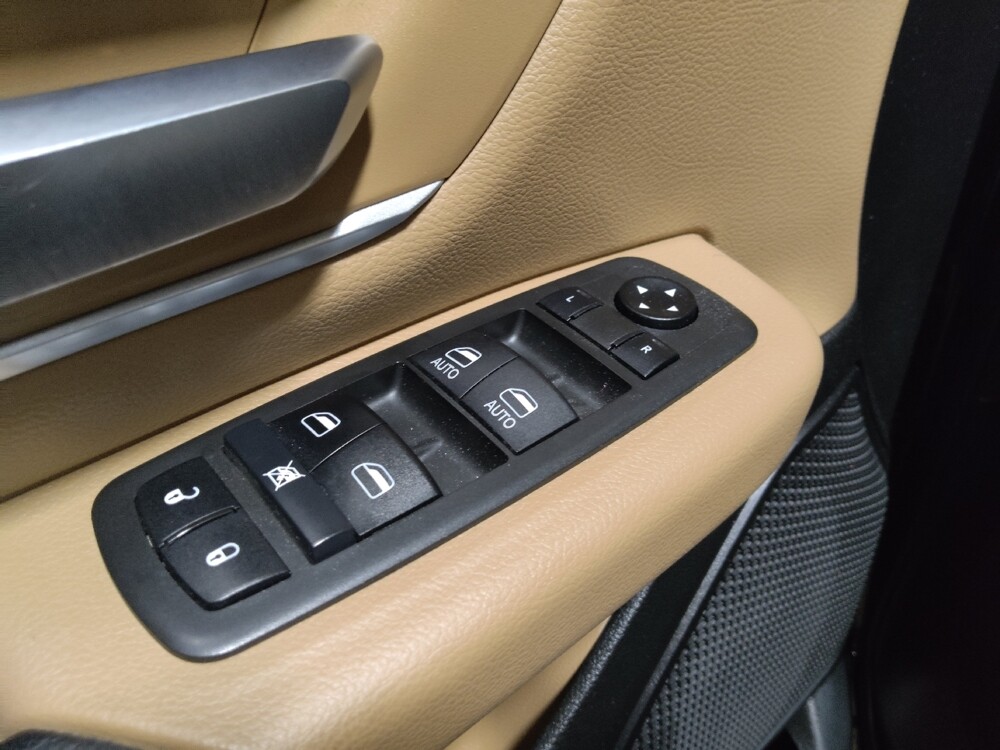 2021 RAM 1500 in Oklahoma City, OK 73139 - 18117572 27