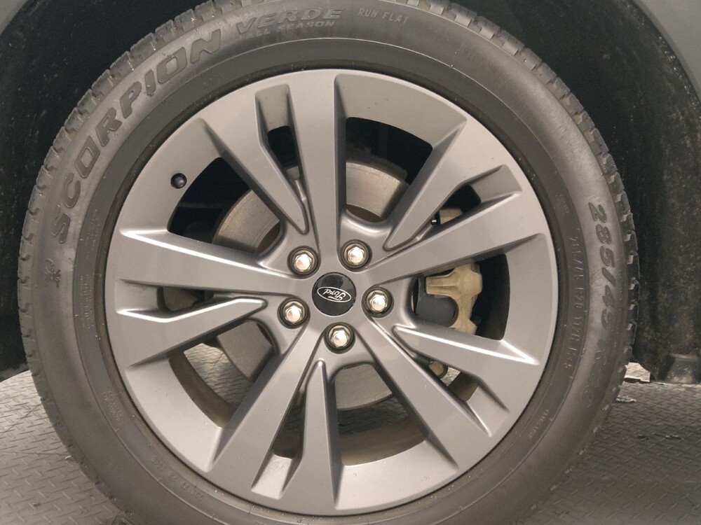 2021 Ford Explorer in Fort Worth, TX 76116 - 18117576 31