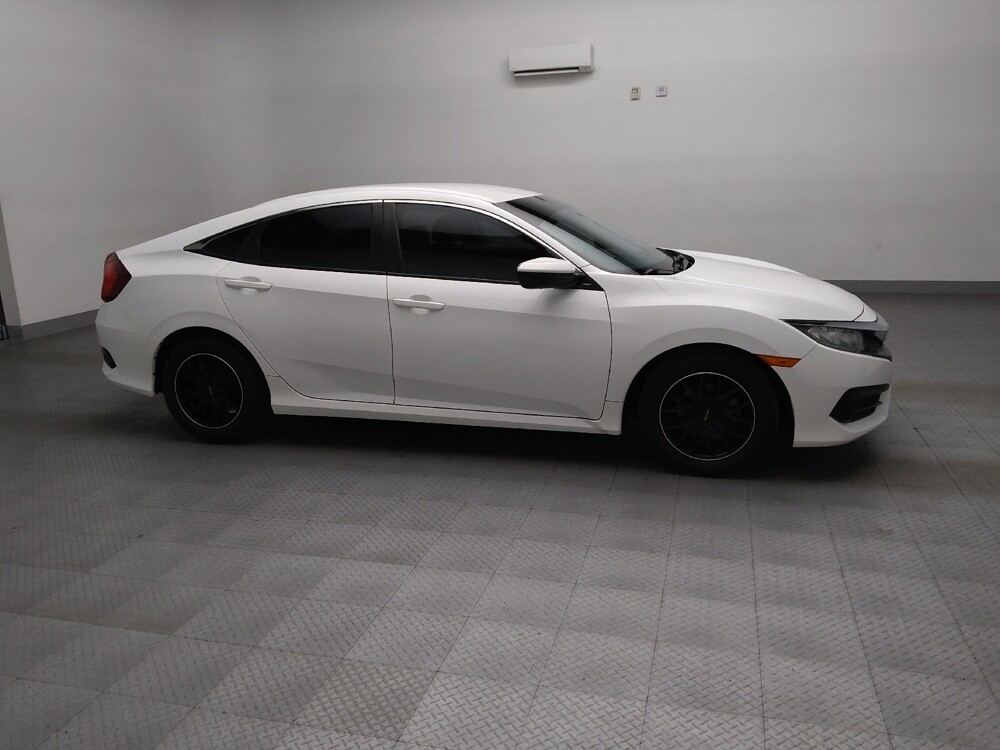 2018 Honda Civic in Plano, TX 75074 - 18117578 11