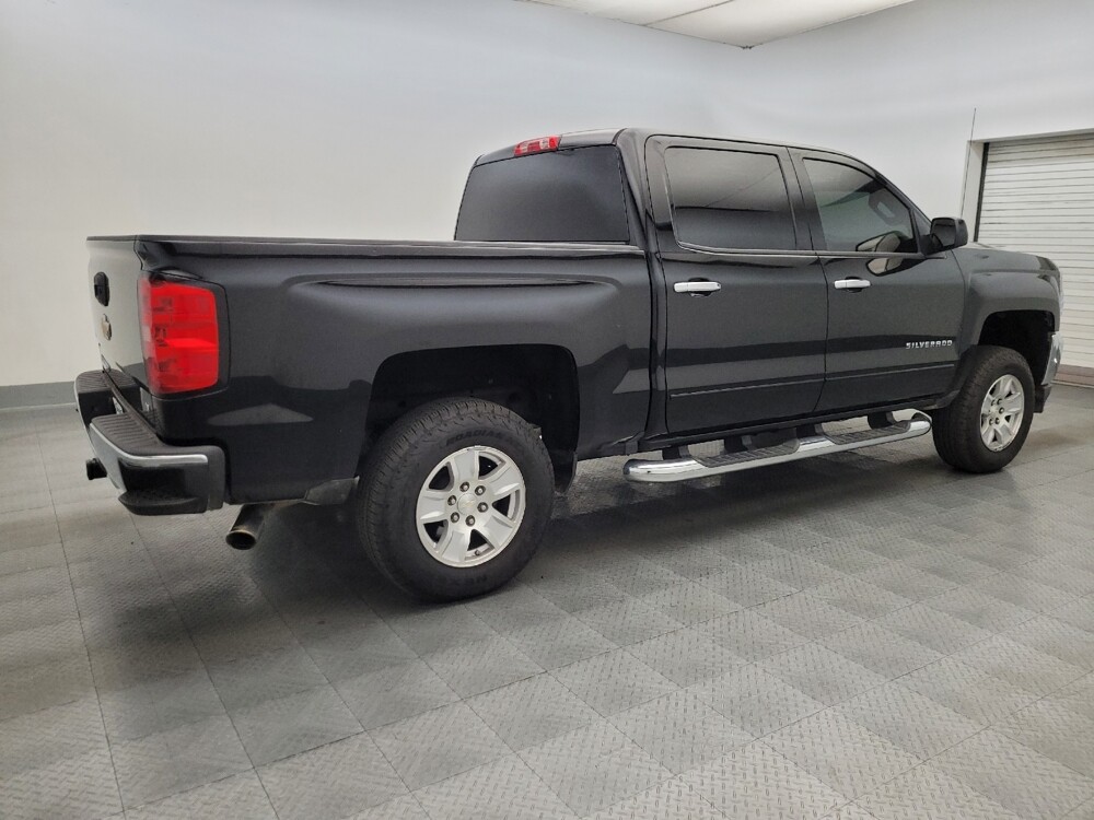 2018 Chevrolet Silverado 1500 in Glendale, AZ 85301 - 18117581 10