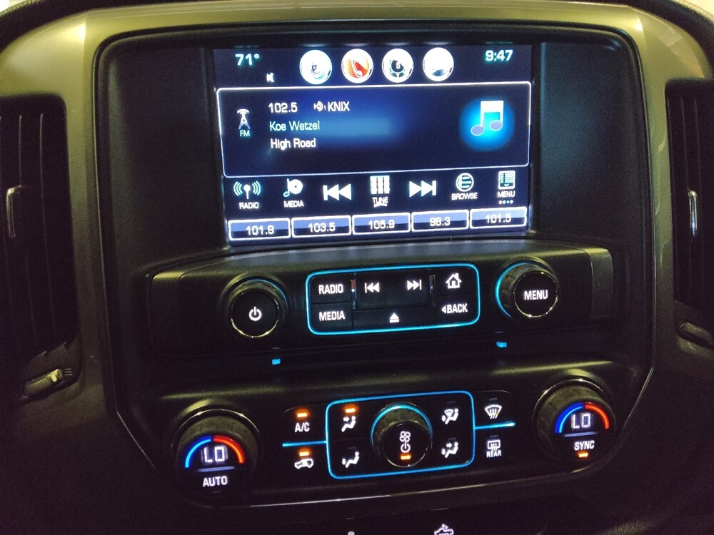 2018 Chevrolet Silverado 1500 in Glendale, AZ 85301 - 18117581 25