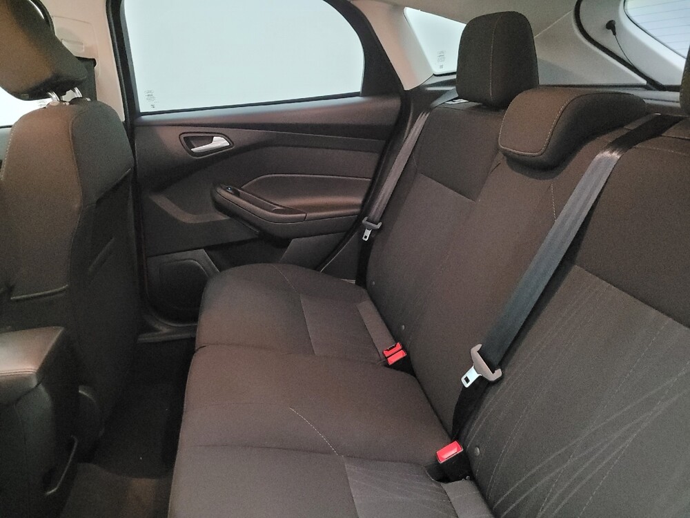 2017 Ford Focus in Mesa, AZ 85210 - 18117585 18