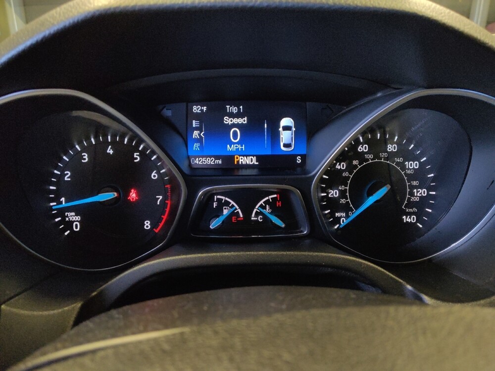 2017 Ford Focus in Mesa, AZ 85210 - 18117585 23