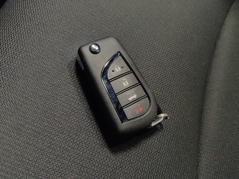 2022 Toyota Corolla in Chandler, AZ 85225 - 18117586 32