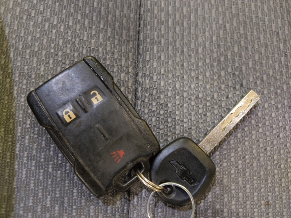 2019 Chevrolet Silverado 1500 in Tampa, FL 33619 - 18117592 32