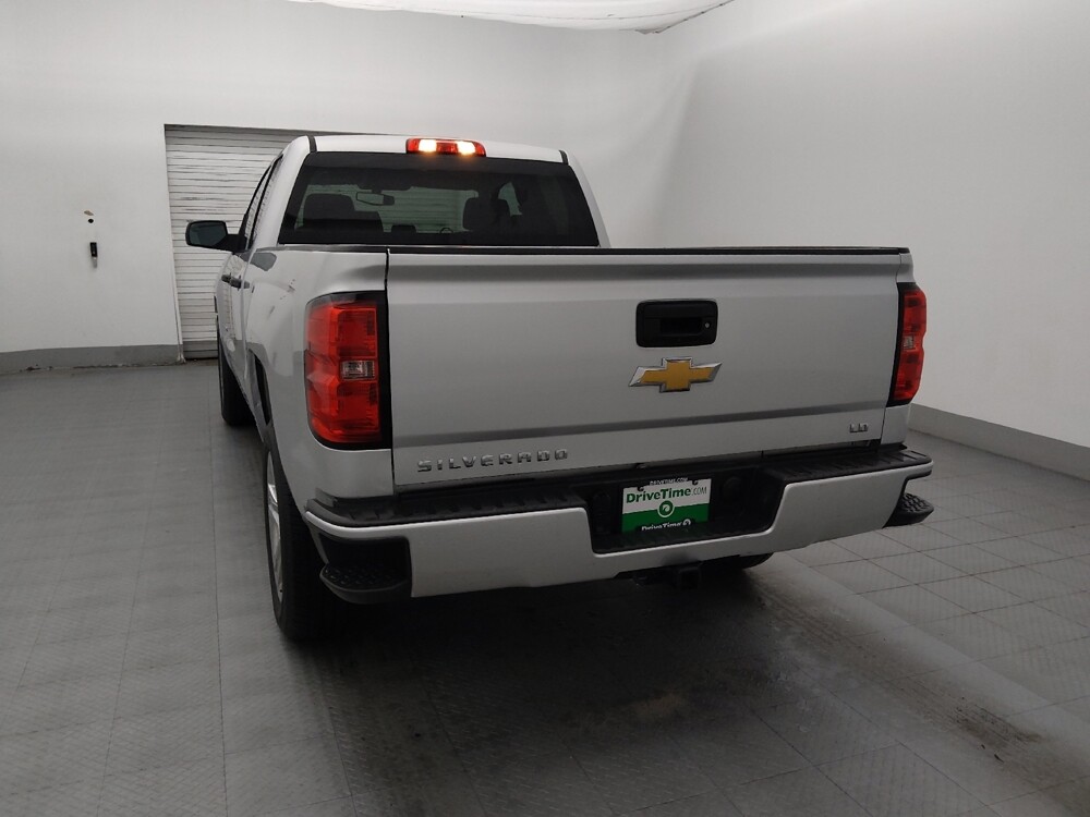 2019 Chevrolet Silverado 1500 in Tampa, FL 33619 - 18117592 6