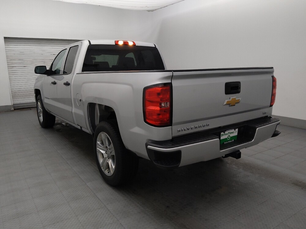 2019 Chevrolet Silverado 1500 in Tampa, FL 33619 - 18117592 5