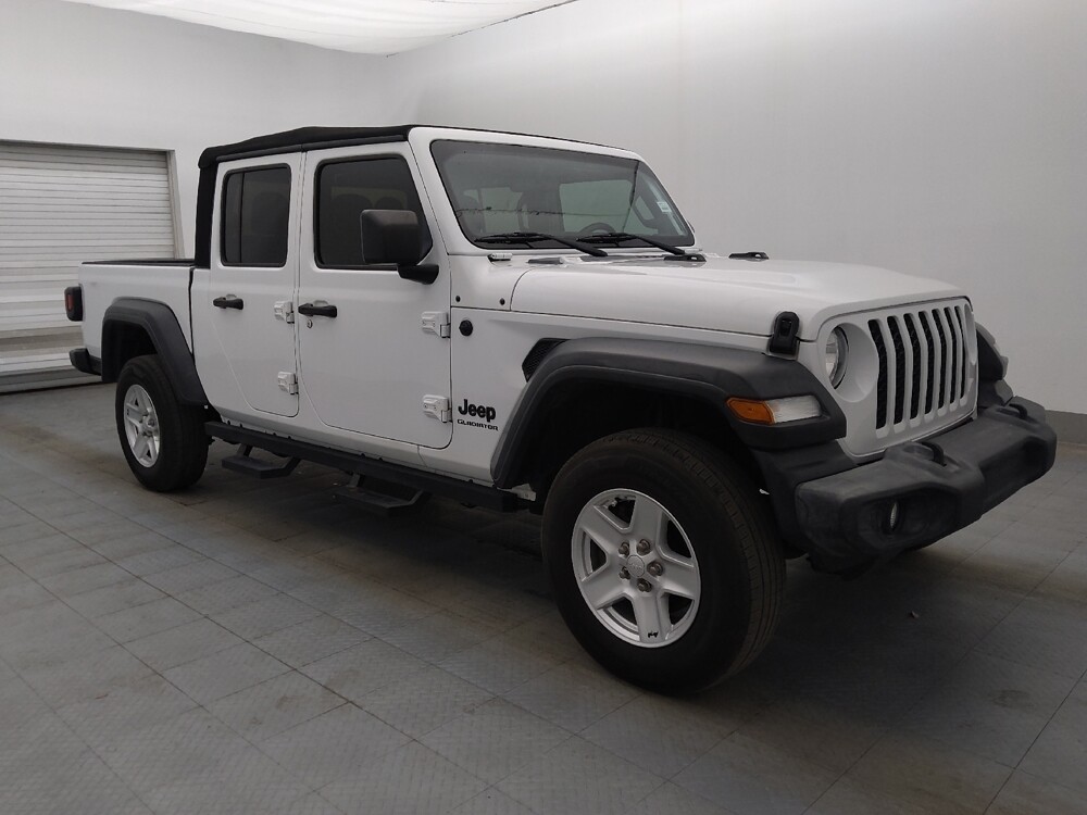 2020 Jeep Gladiator in Tampa, FL 33612 - 18117594 11