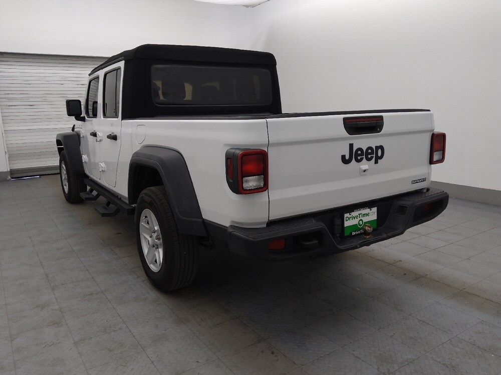 2020 Jeep Gladiator in Tampa, FL 33612 - 18117594 5