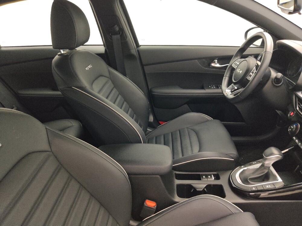 2024 Kia Forte in Tampa, FL 33612 - 18117598 21