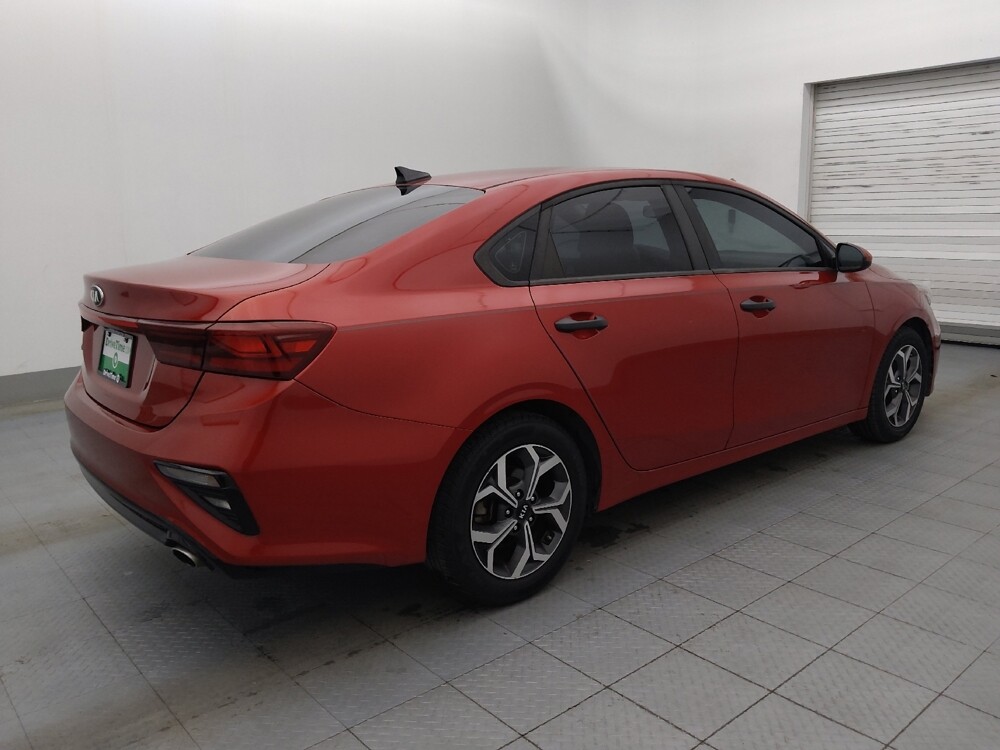 2019 Kia Forte in Fort Myers, FL 33907 - 18117600 10