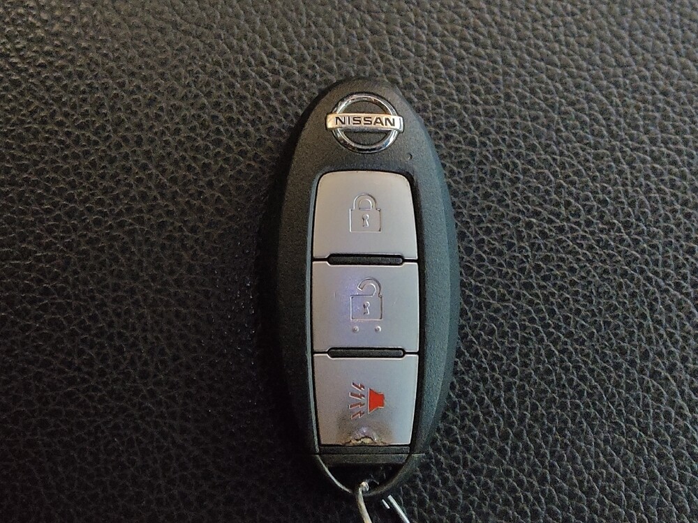 2019 Nissan Titan in Tampa, FL 33612 - 18117601 32