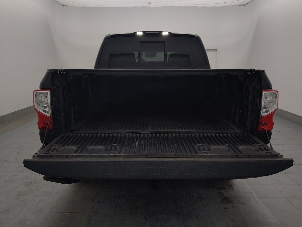 2019 Nissan Titan in Tampa, FL 33612 - 18117601 29