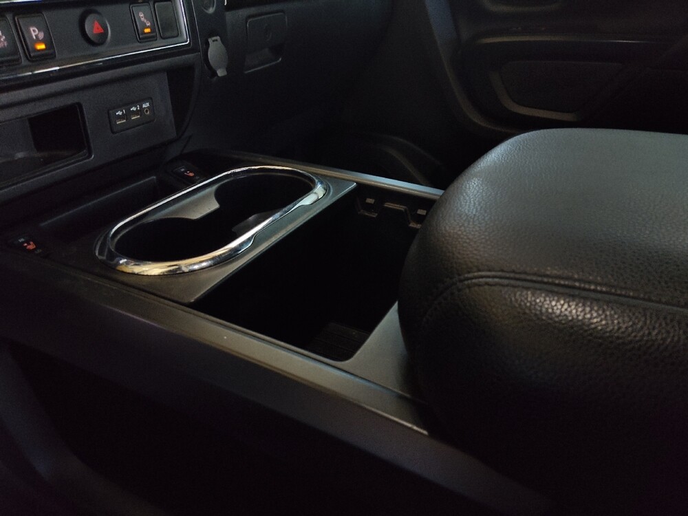 2019 Nissan Titan in Tampa, FL 33612 - 18117601 26