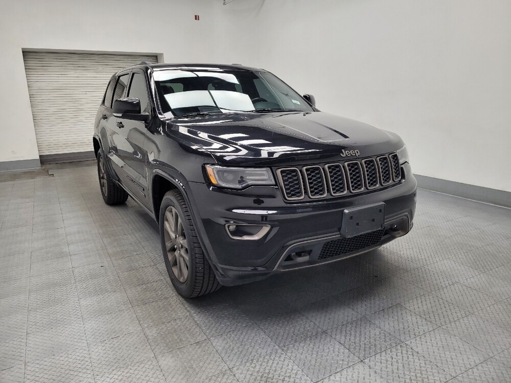 2017 Jeep Grand Cherokee in Las Vegas, NV 89104 - 18117603 13