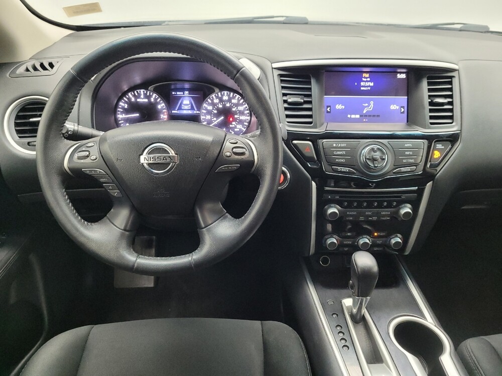 2019 Nissan Pathfinder in Las Vegas, NV 89104 - 18117604 22