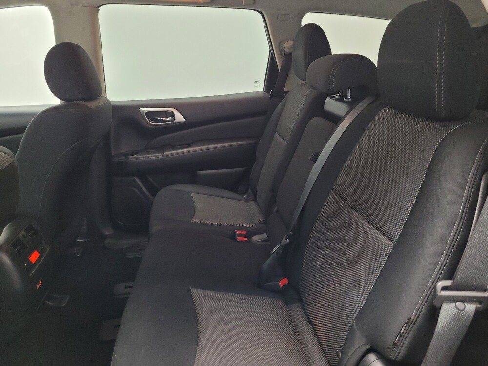 2019 Nissan Pathfinder in Las Vegas, NV 89104 - 18117604 18