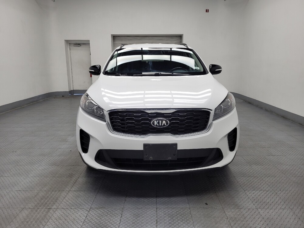 2019 Kia Sorento in Las Vegas, NV 89102 - 18117606 14