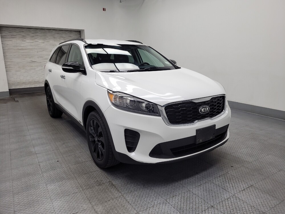 2019 Kia Sorento in Las Vegas, NV 89102 - 18117606 13