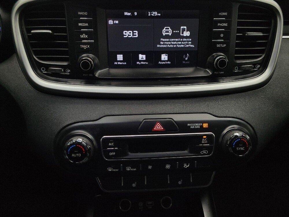 2019 Kia Sorento in Las Vegas, NV 89102 - 18117606 25