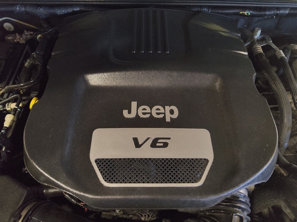 2018 Jeep Wrangler in Sanford, FL 32773 - 18117623 30