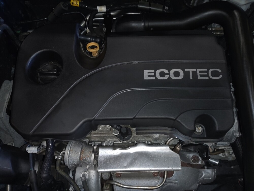 2021 Chevrolet Equinox in Pensacola, FL 32505 - 18117632 30