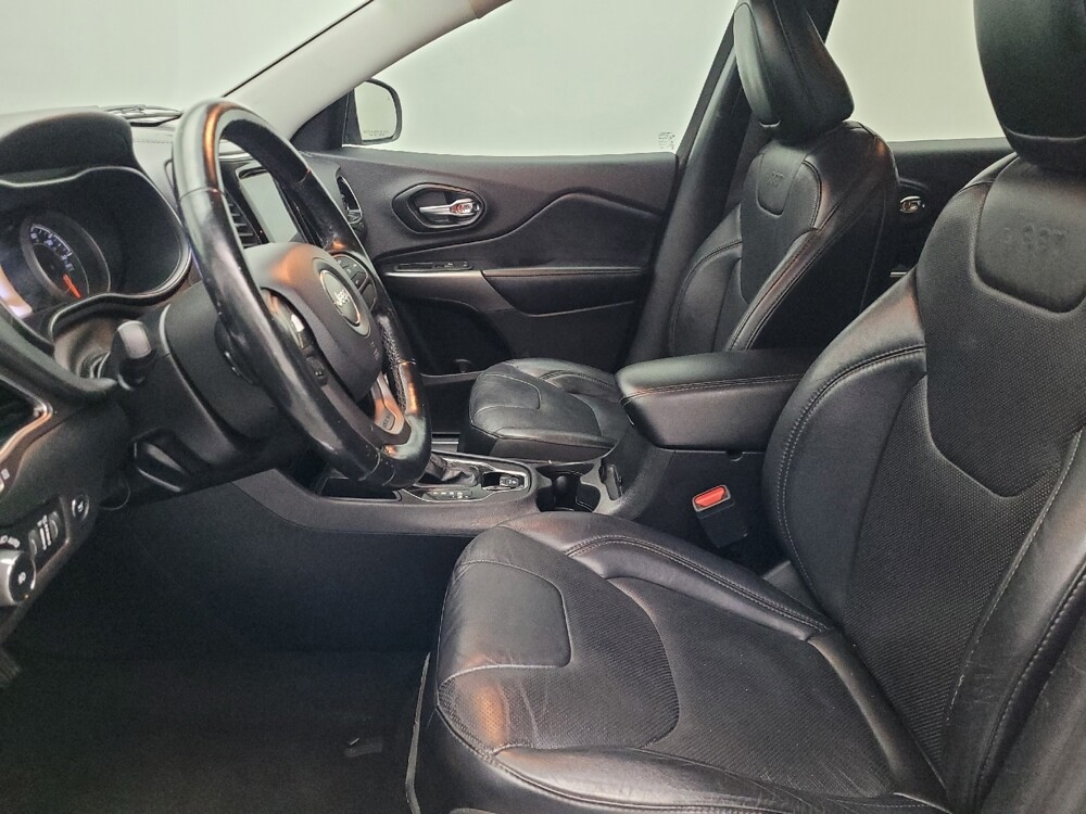 2020 Jeep Cherokee in Gainesville, FL 32609 - 18117641 17