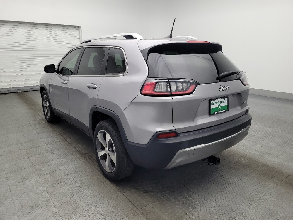 2020 Jeep Cherokee in Gainesville, FL 32609 - 18117641 5