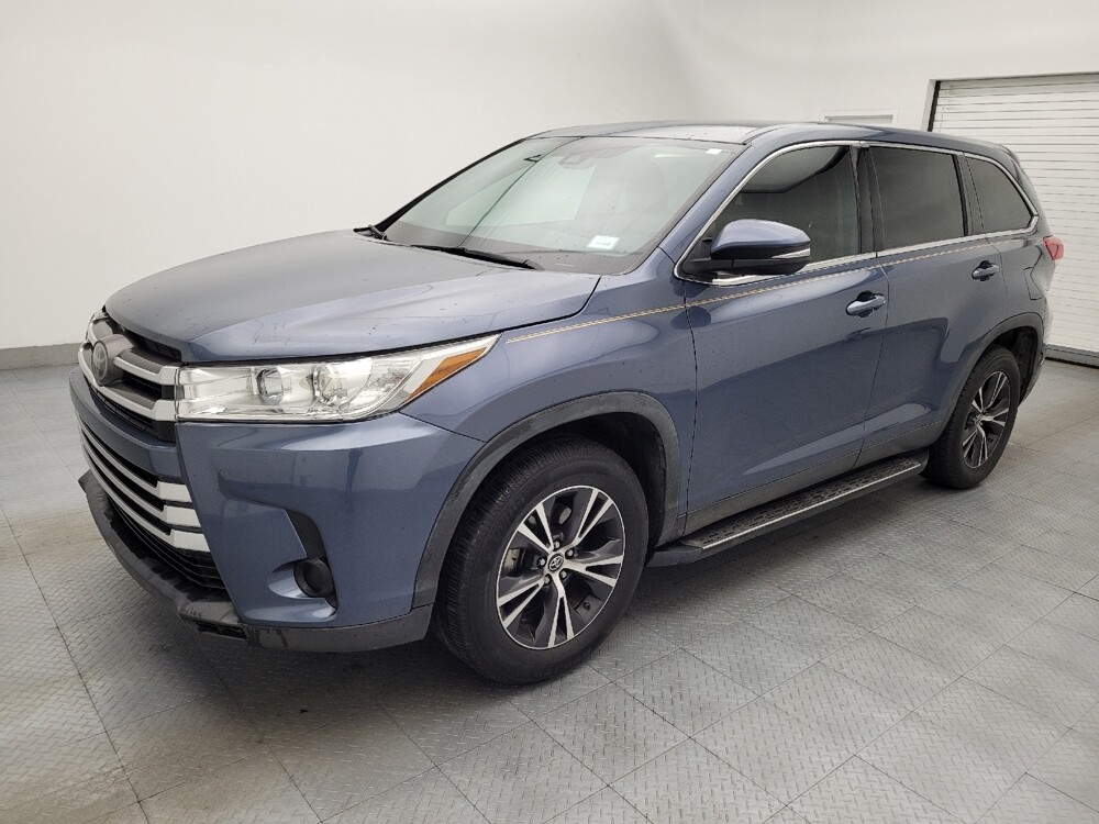 2019 Toyota Highlander in Greensboro, NC 27407 - 18117645 2