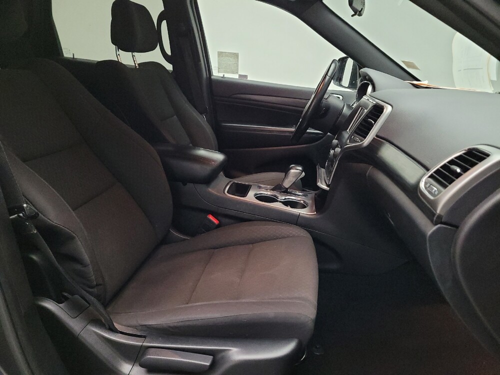 2021 Jeep Grand Cherokee in Downey, CA 90241 - 18117646 21