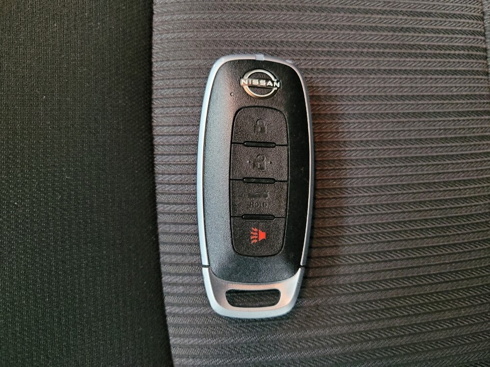 2025 Nissan Sentra in Memphis, TN 38128 - 18117663 32