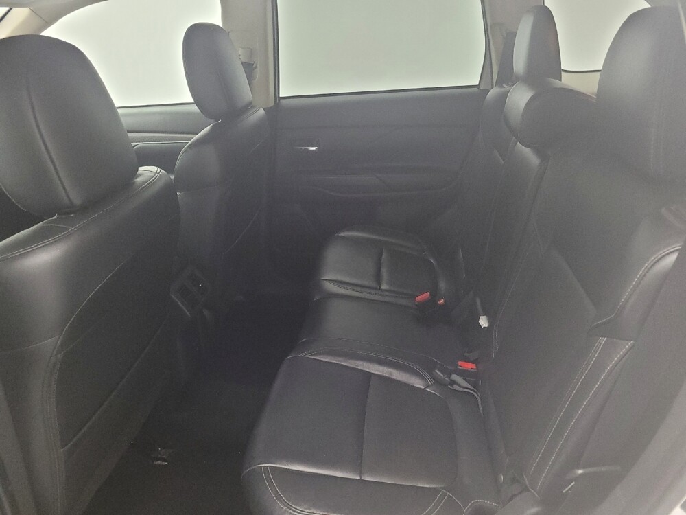 2020 Mitsubishi Outlander in Madison, TN 37115 - 18117670 18