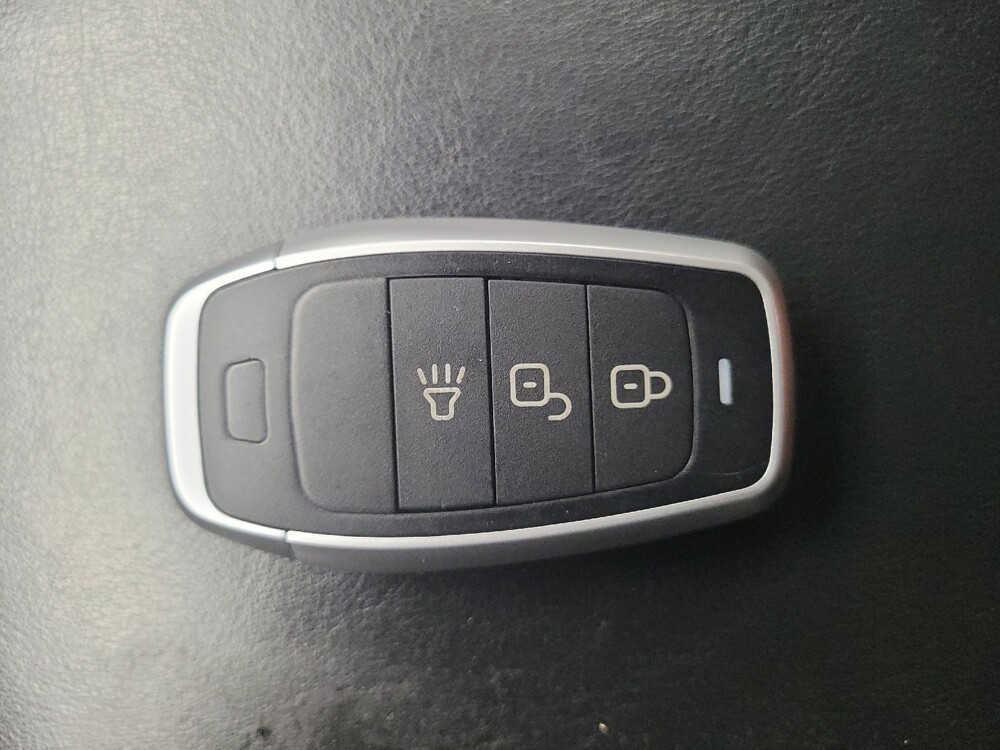 2020 Mitsubishi Outlander in Madison, TN 37115 - 18117670 32