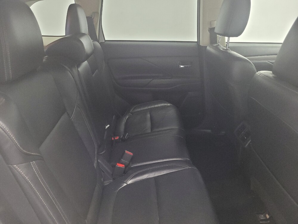 2020 Mitsubishi Outlander in Madison, TN 37115 - 18117670 19