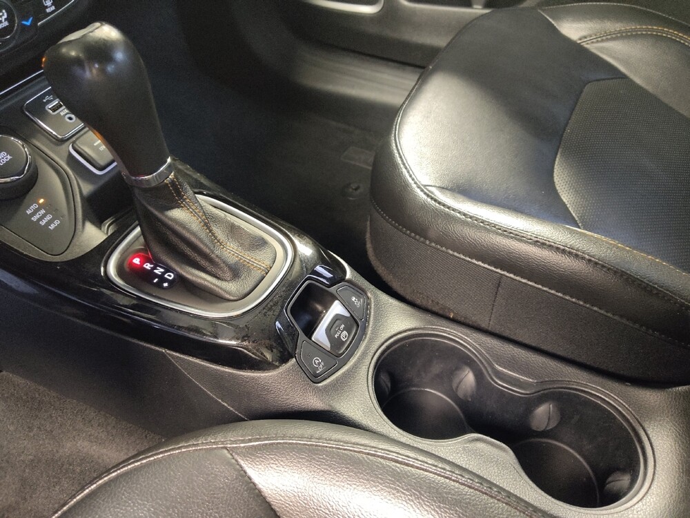 2018 Jeep Compass in Houston, TX 77060 - 18117672 26